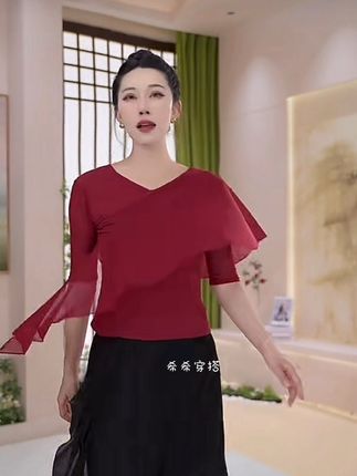 #高级感穿搭 #遮肉显瘦 #女人味穿搭