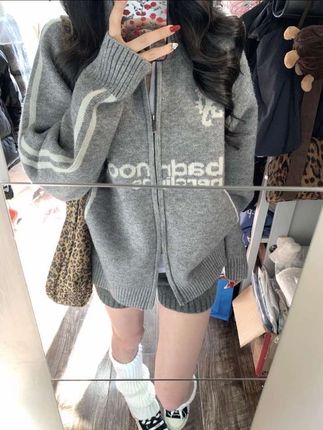 #慵懒风穿搭 #内搭外穿都好看 #外套穿搭 #韩系穿搭 #上衣穿搭 @DOU+上热门 🔥 @DOU+好生意 @DOU+小助手