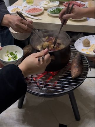 太喜欢这款炉子啦 #烧烤炉 #围炉煮茶 #户外烧烤 #庭院取暖 #烧烤