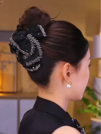 抓夹的用法#抓夹 #抓夹怎么抓出好看发型 #盘发的简单方法 #盘发神器 #头饰发饰