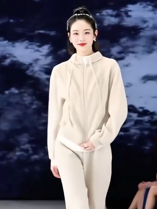#通勤穿搭如何摆脱土气感 #时尚休闲穿搭 #时尚穿搭 #流行穿搭 #精致优雅