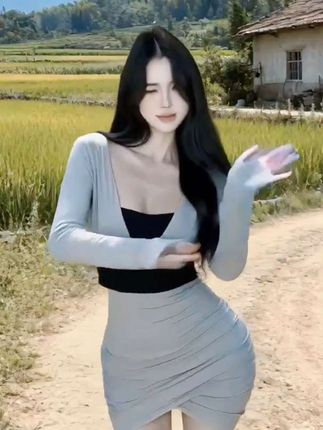 轻熟风小众高级感辣妹风性感假两件撞色紧身包臀连衣裙