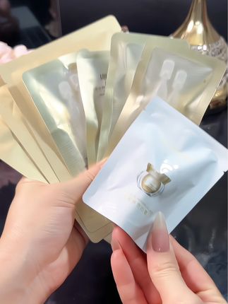 姐妹们快冲梵蜜琳贵妇膏体验豪礼大羊毛!#大牌小样#自用好物推荐 #梵蜜琳贵妇膏#懒人素颜贵妇膏