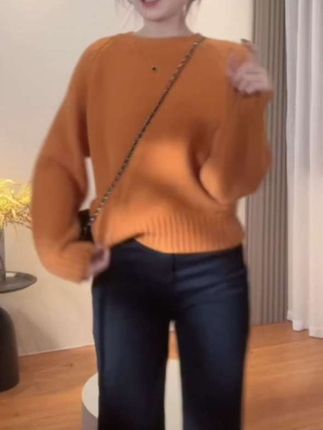慵懒风圆领简约纯色毛衣女宽松2025秋冬韩版休闲百搭套头针织长袖#气质范 #百搭显瘦 #爆款热卖中