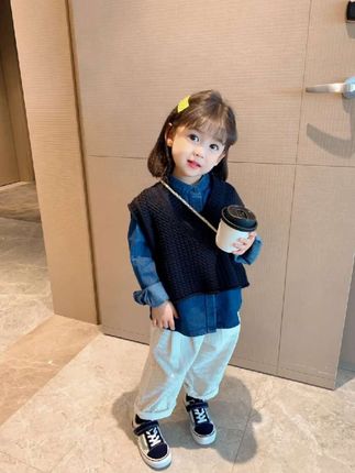 女童春装套装洋气儿童衣服春秋季小童牛仔衬衫马甲网红童装两件套#时尚穿搭时尚穿搭时尚 #女童春秋套装#女童穿搭#女童牛仔衬衫#抖音小助手dou上热门