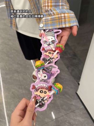 藏在袖口里的惊喜!#万圣节 #手工diy#惊喜#棒棒糖#恋爱日常