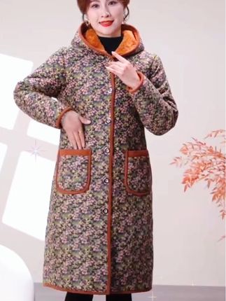 #时尚妈妈装 #中老年穿搭 #加绒保暖 #中长款棉服 #秋冬必备 @DOU+小助手