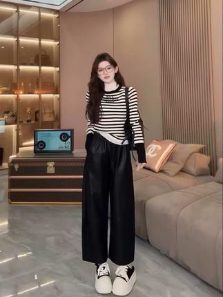 #宽松遮肉洋气又时尚【千寻严选】秋冬时尚气质百搭休闲洋气减龄设计感皮裤#高级穿搭 #气质百搭款#个性穿搭风格 #秋冬搭配皮裤