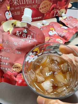 入秋了给孩子多备点苹果山楂汁,口感酸酸甜甜的孩子非常爱喝,趁划算,妈妈们真的可以多囤两箱!#苹果山楂汁 #宝宝爱喝 #儿童饮品 #好喝不贵 #宝妈推荐
