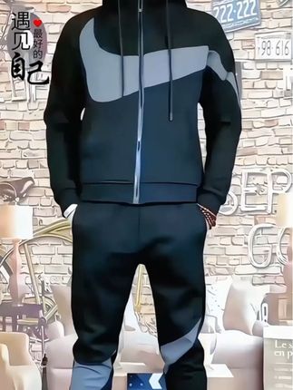 时尚潮流男士套装#时尚潮流穿搭 #谁穿谁好看不分年龄段 #百搭 #显瘦显高显气质 #减龄穿搭