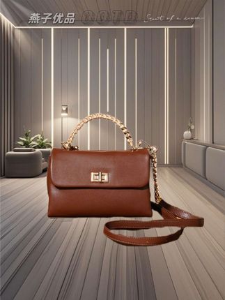 岩牛2025新款女士链条小方包时尚单肩斜挎包通勤百搭YN3552 #美包分享 #包包推荐 #爆款热卖中