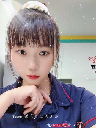 搬砖中好久没有这样拍了 少了一些笑容……#上班的样子 #工作日常记录 #工作的样子