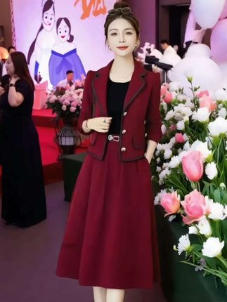 喜婆婆婚宴礼服两件套!2025秋新款妈妈减龄小香风轻奢高级气质套装#喜婆婆喜妈妈婚宴装 #喜婆婆妈妈装 #喜婆婆旗袍