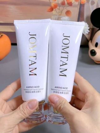 推荐一款好用又实惠的氨基酸洗面奶!泡沫丰富,温和清洁控油保湿,洗完脸不紧绷不假滑,男女都可以用#拍一发二 #洗面奶 #护肤