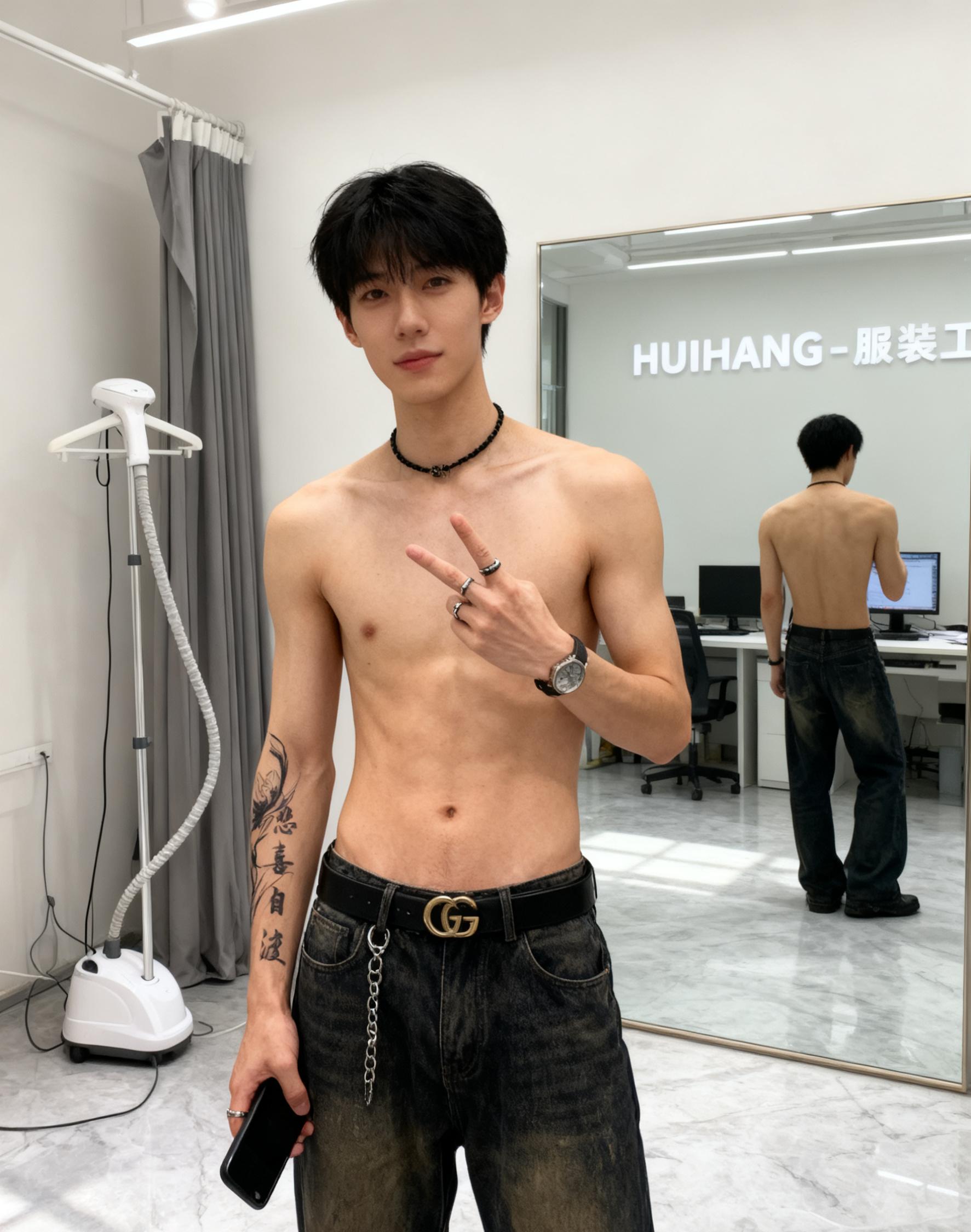 #腹肌男 #健身 #纹身贴防水 #纹身贴