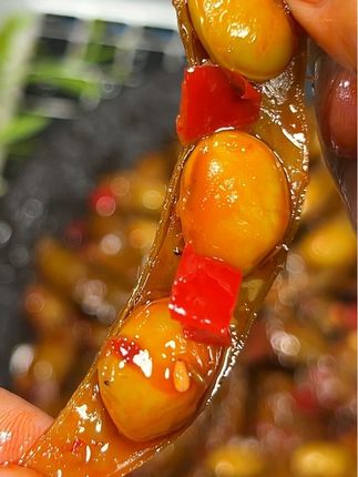 晚上容易饿容易嘴馋的姐妹,真的可以试试这个#毛豆 麻麻辣辣真的巨过瘾!#紫苏毛豆 #解馋零食