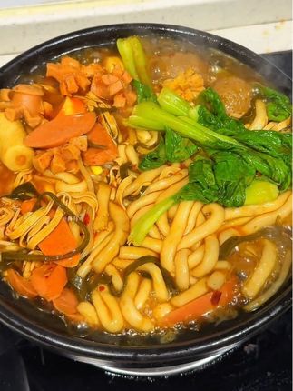 6.9元到手5包砂锅土豆粉,想吃砂锅土豆粉再也不用去外面吃了,加点自己喜欢吃的配菜,在家一边追剧一边嗦粉,太过瘾了#嗦粉 #太好吃了 #砂锅 #土豆粉