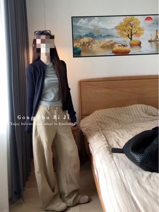 毫不费力的穿搭真的爱#毫不费力的高级穿搭 #初秋穿搭 #今天穿什么 #ootd穿搭 #穿出自己的风格
