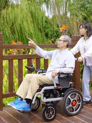 顾高电动轮椅车老人智能全自动折叠轻便残疾人老年人四轮代步车#老年代步车 #适老化产品 #电动轮椅 #全自动电动轮椅 #电动轮椅