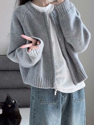 #慵懒风穿搭 #针织衫 #韩系穿搭 #减龄显瘦穿搭 #休闲百搭