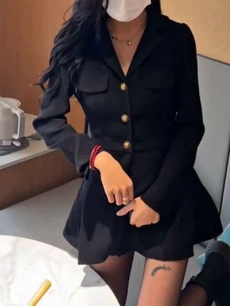 法式百褶连衣裙收腰显瘦休闲