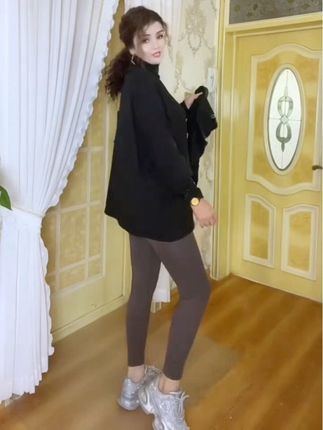 #女装 #鲨鱼裤 #鲨鱼裤穿搭 #美出高级感 #好物推荐