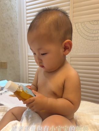 新手爸妈待产包里的抚触油,那一定要准备澳兰黛,成分安全,清爽不粘腻#抚触油 #宝妈好物分享 #新生儿抚触