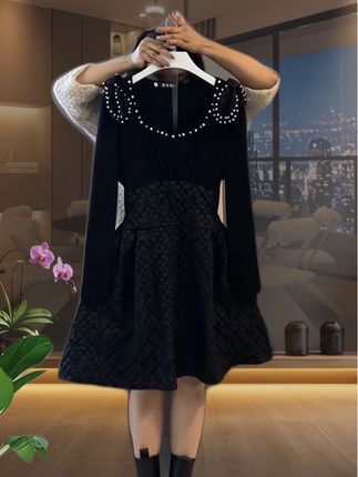 新款法式重工钉珠提花拼接收腰显瘦洋气连衣裙#显瘦气质穿搭 #时髦穿搭 #藏肉显瘦穿搭 #谁穿谁漂亮