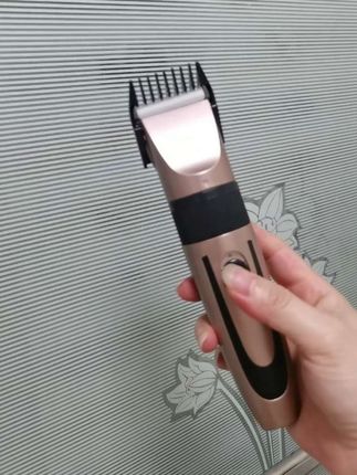 #电动理发器 #电动理发器电推子