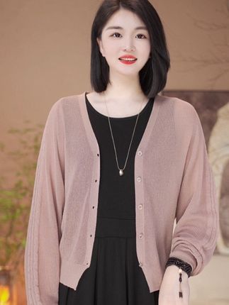 承欢天丝开衫薄款小外披短款空调衫防晒宽松女外套时尚不起球开衫#࿆甜࿆美࿆女࿆孩࿆ #高级感穿搭 #每天分享更新 #