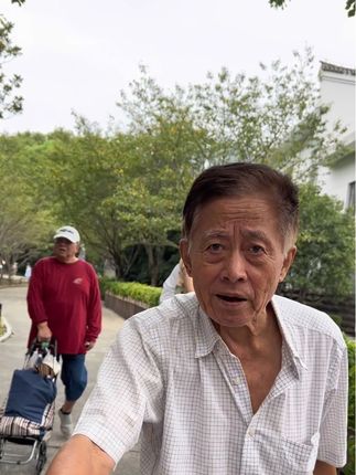大半辈子心血投进去:“建工爷叔”与上海建工的十年纠葛#建工爷叔#心声#随拍#记录#公园