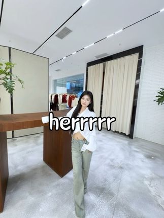 月薪3000也能人人都是穿搭博主#herrrrr #日常通勤穿搭 #高级感穿搭 #韩系穿搭 #极简穿搭