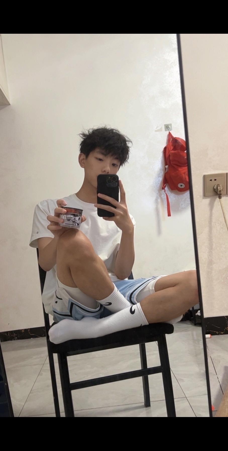乖宝宝#男高中生