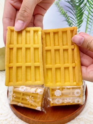 早餐不知道吃啥,来包华美华夫饼吧#妈呀太香了 #美味零食 #这也太好吃了 #零食对我下手了 #健康零食