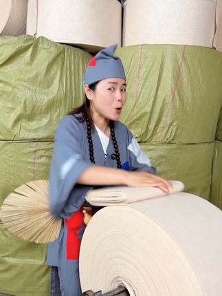 美女的口才不是一般的好,满嘴都是顺口溜真是人才,丝瓜抹布肯定也好用,缺抹布的一定试用一下#抹布