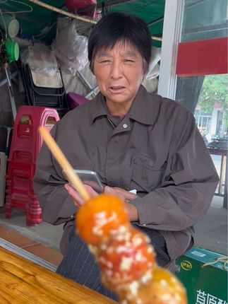 糖葫芦瞬间不甜了!