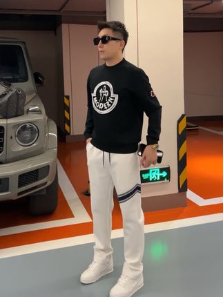 夏天结束了,而我与你的春夏秋冬才开始#品质男装 #个性男装潮牌 #型男穿搭 #男友穿搭