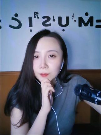 一首歌曲,它的好听不在于高音,也不是低音,是一首从低音到高音的过渡过程,好与不好的最大区别自己的认知,而不是听别人说#翻唱经典老歌 #我是真的爱上你 #真人真唱 #雯老师讲音乐