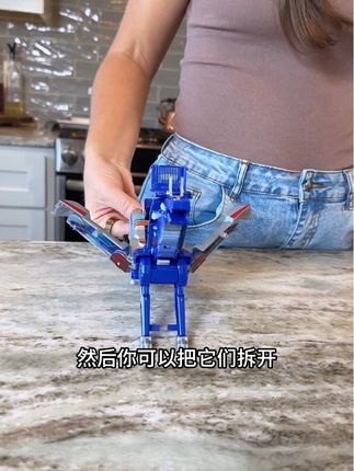 😲不是吧?汽车合体变形?太酷了吧!还是双形态超值玩!两种快乐!太香了!#新奇好物 #儿童玩具 #解压玩具 #玩个很新的东西 #益智玩具