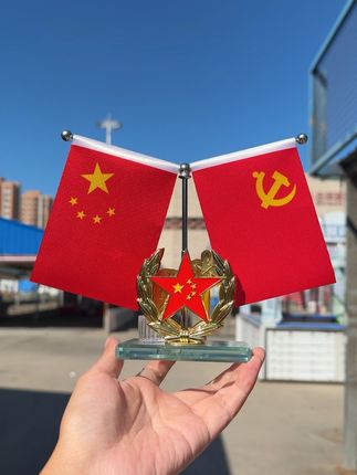 #祝祖国繁荣昌盛 #五星红旗迎风飘扬 #车载摆件