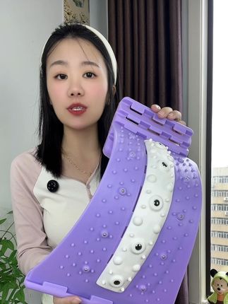 #腰椎拉伸器 #拉伸器 #拉伸 #腰部按摩 #居家锻炼