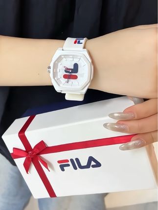 【品牌专享】FILA斐乐手表情侣潮流运动硅胶手表,学生少女礼物#手表#运动手表#斐乐 #品牌运动手表#学生手表@巨量千川 @DOU+小助手