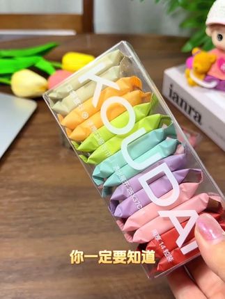 旅行必备!这款一次性纯棉压缩毛巾浴巾洗脸巾太实用啦~加厚材质柔软亲肤,遇水就变大,干净又卫生,酒店用着超放心,便携小巧不占行李空间。,# 旅行便携神器 #一次性纯棉毛巾 #酒店用品