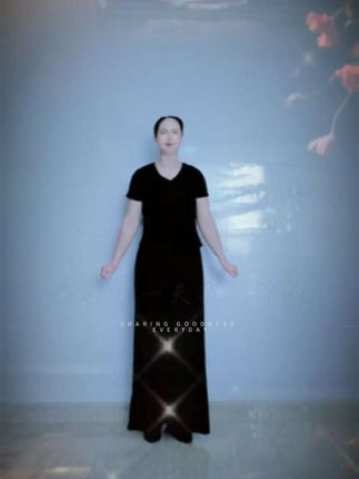 #如果我有一天忘了你,那一定是我痛到失忆…#热门歌曲 #零基础学舞#@内容启发搜索