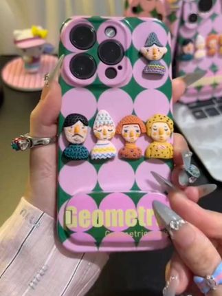 这也太好看了吧,卡通小人偶支架适用苹果16手机壳iPhone15小米14vivoppo华为p70套~#手机壳 #爱了爱了 #快分享给你的好友 #是时候安排一下了 #好物推荐
