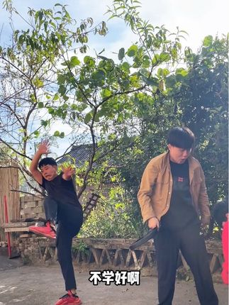 城少在搞什么呢?把安堂吓到了!#网红 #热门