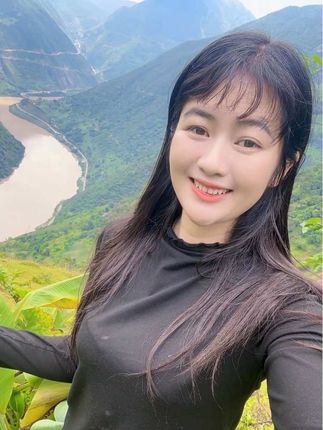 山在农村,长在乡下,感受四季交替,春种秋收,干活虽然很辛苦,但是很充实。#大山里的姑娘