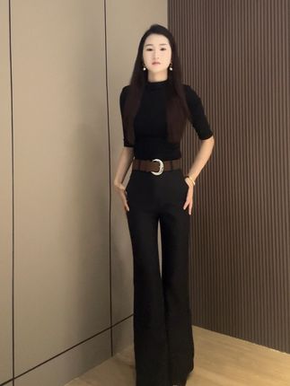 黑色系穿搭 穿搭没有风格 适合自己就是最好的#极简主义 #高级感穿搭 #简约大气 #显高显瘦 #气场全开