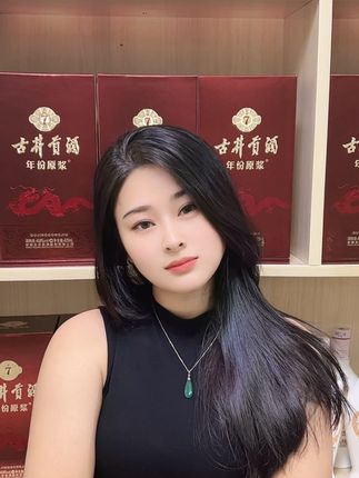 人生只有两次真心,一次是什么都不懂的时候,一次是什么都懂的时候