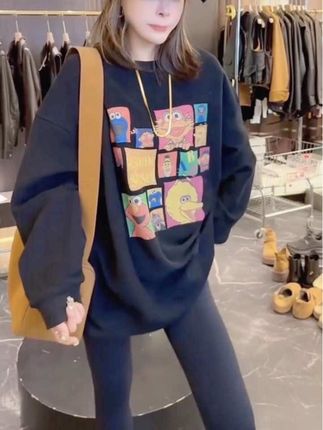 #休闲减龄穿搭 #时髦穿搭 #大码女装 #卫衣 #时尚气质穿搭